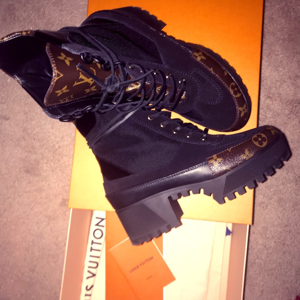 Louis Vuitton Laureate Desert Boot, LV monogram - Picture 1 of 6